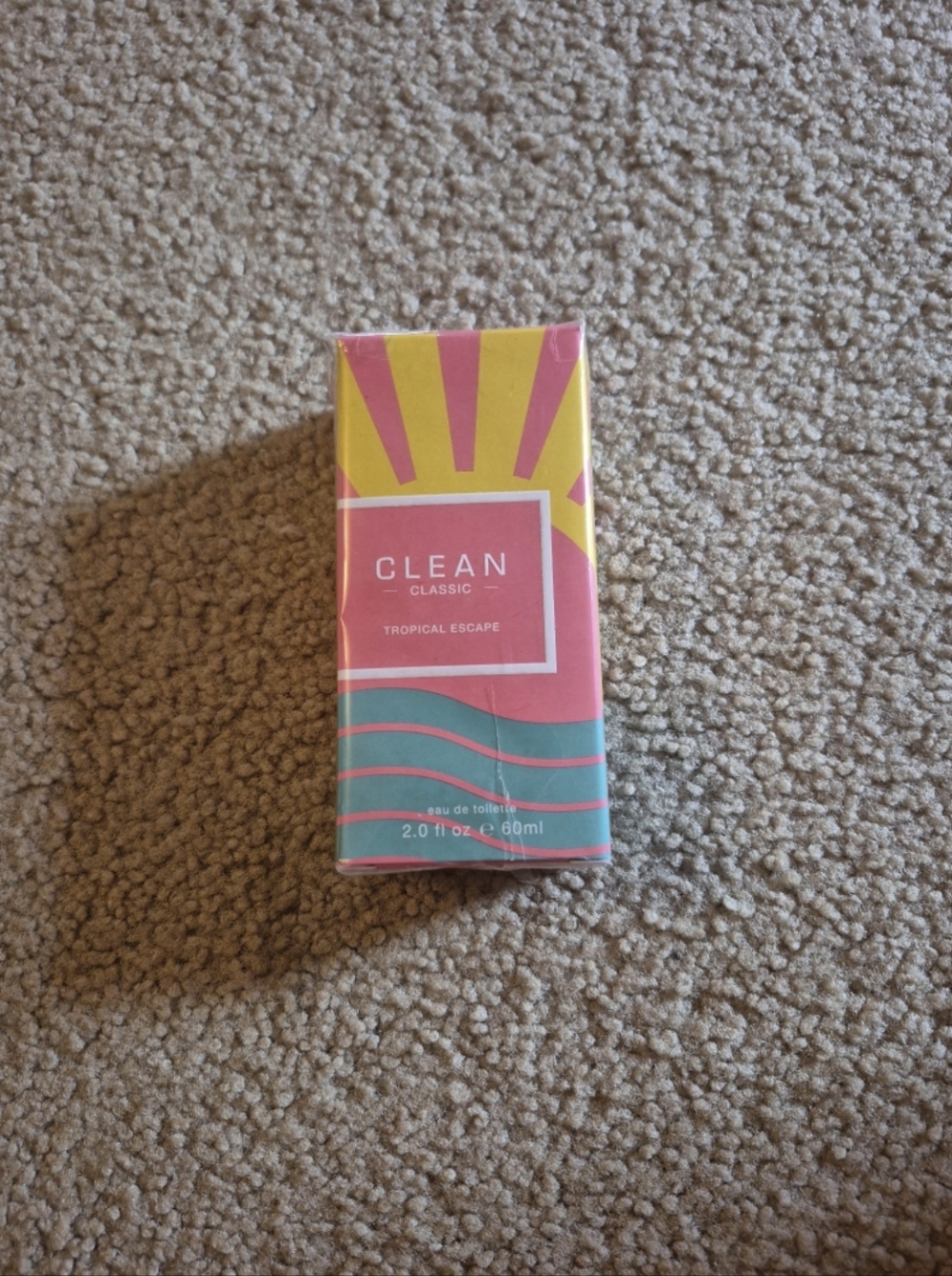 CLEAN Classic Tropical Escape